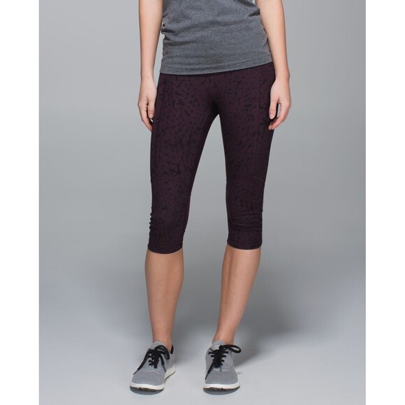 Lululemon Stash It Crop Leggings Womens 8 Burgundy Star Crushed Black Cherry - Picture 3 of 16